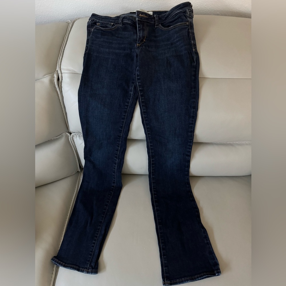Abercrombie & Fitch jeans
27 x 35